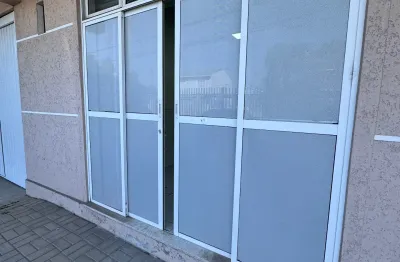 Sala comercial com 2 salas para alugar na Rua Paulo Kissula, 1495, Capão da Imbuia, Curitiba