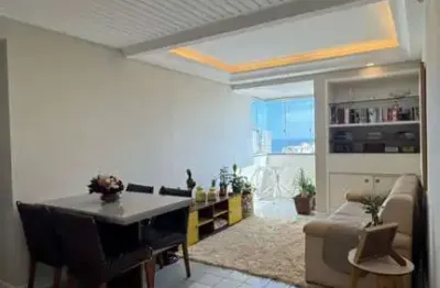 Apartamento 2 Quartos para Venda em Salvador, Costa Azul, 2 dormitórios, 1 suíte, 3 banheiros, 1 vaga