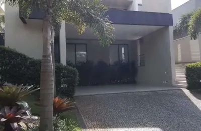 Casa à venda com 04 suites, mobiliada  no condomínio porto seguro village em valinhos/sp