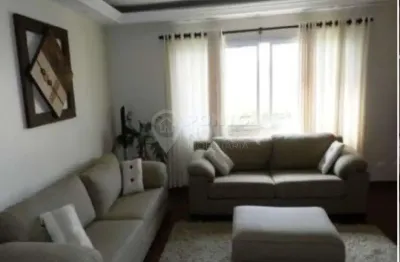 Apartamento à venda, bairro da Aclimação, 3 dormitórios sendo 1 suíte e 1 vaga