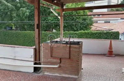 Sobrado á venda a 500 metros do Metro Vila Mariana - 05 dormitórios 02 vagas