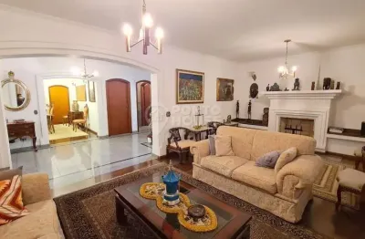 Casa à venda no bairro planalto paulista 4 suítes e 4 vagas, permuta apto