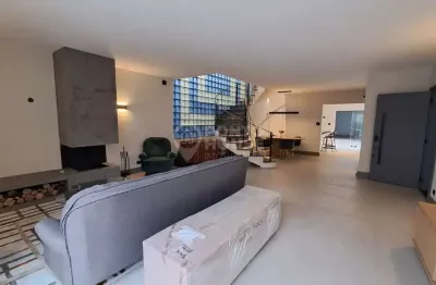 Casa à venda planalto paulista, 4 dormitórios, 6 vagas, reformada, semimobiliada