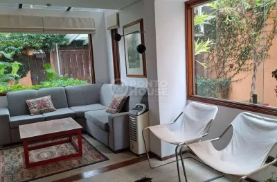 Casa à venda aclimação 3 dormitórios, escritório, 2 vagas, a 550 metros parque