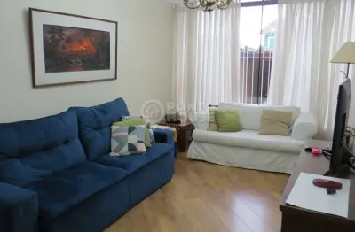 Casa à Venda Planalto Paulista 3 Dormitórios, 4 Vagas, Oportunidade única, 252m²