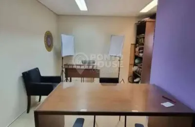 Sala comercial à venda na saúde com 1 sala, 2 banheiros e 1 vaga