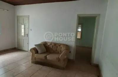 Casa à venda no bairro vila gumercindo de 180m²,  3 dormitórios e 2 banheiros, 8 x 40m