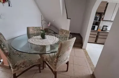 Casa à venda chácara inglesa 2 dormitórios e quintal, ideal para consultório