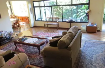 Casa à venda no planalto paulista 4 suítes e 5 vagas, muito espaço e conforto