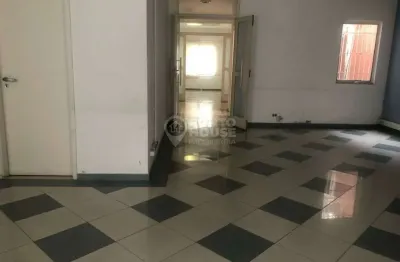 Sobrado à venda e locação no campo belo de 360m², 4 dormitórios e 4 vagas