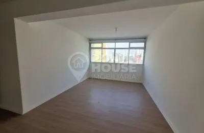 Apartamento à venda de 93m², no paraíso de 2 dormitórios, living, 1 vaga