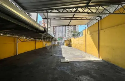 Barracão / Galpão / Depósito com 3 salas para alugar na Rua Calógero Calia, --, Saúde, São Paulo