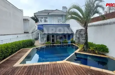 Casa à venda e locação no Jardim da Saúde, 4 suítes, 12 vagas, piscina, permuta