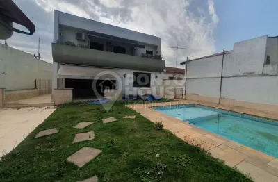 Sobrado amplo com piscina à venda, 650 metros da estação alto do ipiranga