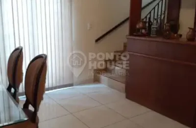 Casa à venda jabaquara com 3 suítes, 2 vagas, quintal e piscina, aceita permuta