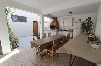 Casa à venda no bairro planalto paulista 4 dormitórios, 3 vagas e espaço gourmet