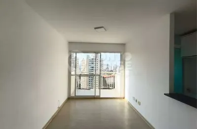 Apartamento à venda no Cambuci, 64m², 2 dormitórios e 2 vagas, próximo ao metrô