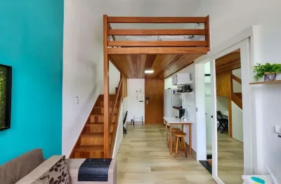 Apartamento à venda em teresópolis-rj, alto: kitinet reformada, mobiliada e bem localizada! 1 quarto, 1 sala, 19m².