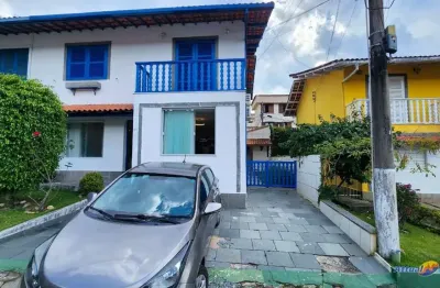 Casa em condomínio na tijuca, teresópolis-rj: 3 quartos, 1 suíte, 2 salas, 4 banheiros, 1 vaga de garagem - 95m²