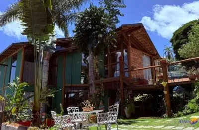 Luxuosa casa em condomínio - vargem grande, teresópolis-rj: 3 quartos, 1 suíte, vista deslumbrante para a mulher de pedra!