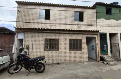 Casa espaçosa à venda no bairro quebra frascos em teresópolis-rj: 4 quartos, 2 salas, 3 banheiros - oportunidade imperdível!