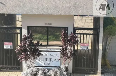 Imóvel pronto para morar - 2 quartos (1 suíte) com planejados e churrasqueira