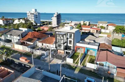 Apartamento pertinho da praia do balneário perequê!