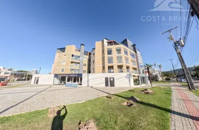 Apartamento novo em caiobá, com piscina próximo ao mar, prédio novo