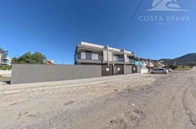 Casa com 3 quartos à venda na Avenida Londrina, 261, Bom Retiro, Matinhos