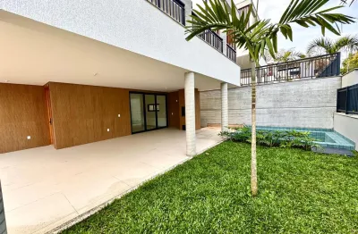 Casa em condomínio fechado com 3 quartos à venda na Estrada Haroldo Soares Glavan, 1408, Cacupé, Florianópolis