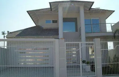 Casa com 3 quartos à venda no Centro, Canoas 