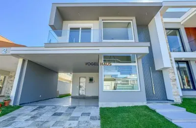 Casa à venda na Rua dos Pinheiros, 141, Igara, Canoas