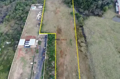 Terreno à venda na Rua Berto Cirio, São Luis, Canoas