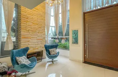 Casa à venda na Rua Charrua, 143, São José, Canoas