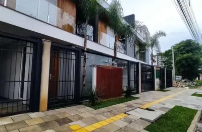 Casa com 3 quartos à venda na Rua Pelotas, 1463, Centro, Esteio