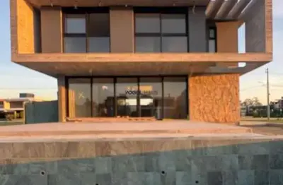 Casa em condomínio à venda em eldorado do sul | 307.76m² | piscina à beira lago e elevador