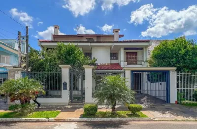 Casa com 6 quartos à venda na Rua Irmão Agnelo Chaves, 170, Jardim do Lago, Canoas