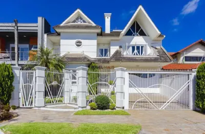 Casa com 4 quartos à venda na Rua Irlanda, 87, Moinhos De Vento, Canoas