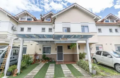 Casa com 3 quartos à venda na Avenida Açucena, 650, Moinhos De Vento, Canoas