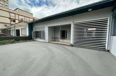 Casa à venda na Rua Alberto Torres, 100, Centro, Canoas