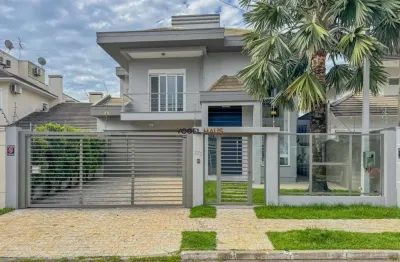 Casa com 3 quartos à venda na Rua Vereador Antônio Ferreira Alves, 273, Centro, Canoas