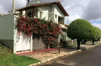 Sobrado Semi-mobiliado 03 Dormitórios em Canoas | Bairro Marechal Rondon