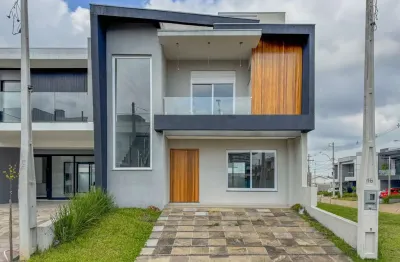 Casa em Condomínio com Closet e Piscina - Venda em Cachoeirinha - Central Park