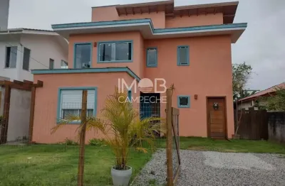 Casa com 3 quartos à venda na servidão guilherma maria da silva, 178, campeche, florianópolis por r$ 1.750.000