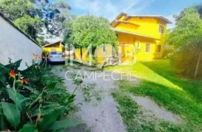 Casa com 3 quartos à venda na servidão aroeiras do gramal, 303, campeche, florianópolis por r$ 1.497.000