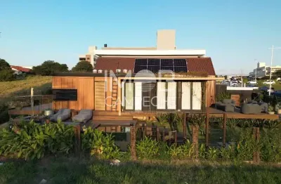 Casa com 1 quarto à venda na via 06, 6, rio tavares, florianópolis por r$ 2.500.000