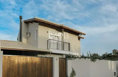 Casa com 3 quartos à venda na Servidão Utinga, 108, Campeche, Florianópolis por R$ 1.780.000