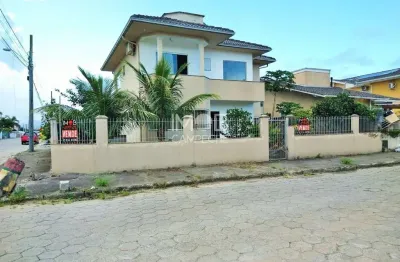 Casa com 3 quartos à venda na rua olavo juvenal ramos, 855, campeche, florianópolis por r$ 1.450.000