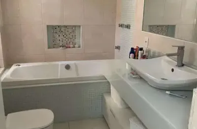 Casa de 03 quartos, suite master com hidromassagem jardim morumbi