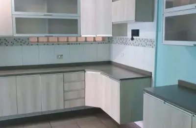 Casa com 4 quartos à venda na Rua Venezuela, Cidade Vista Verde, São José dos Campos